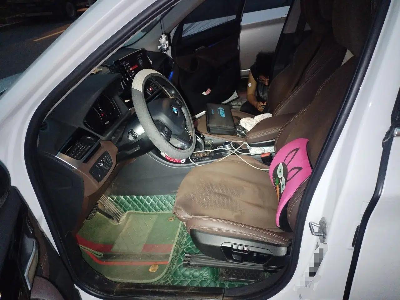 BMW X1 2020 sDrive25Li Leading Model — миниатюра 15