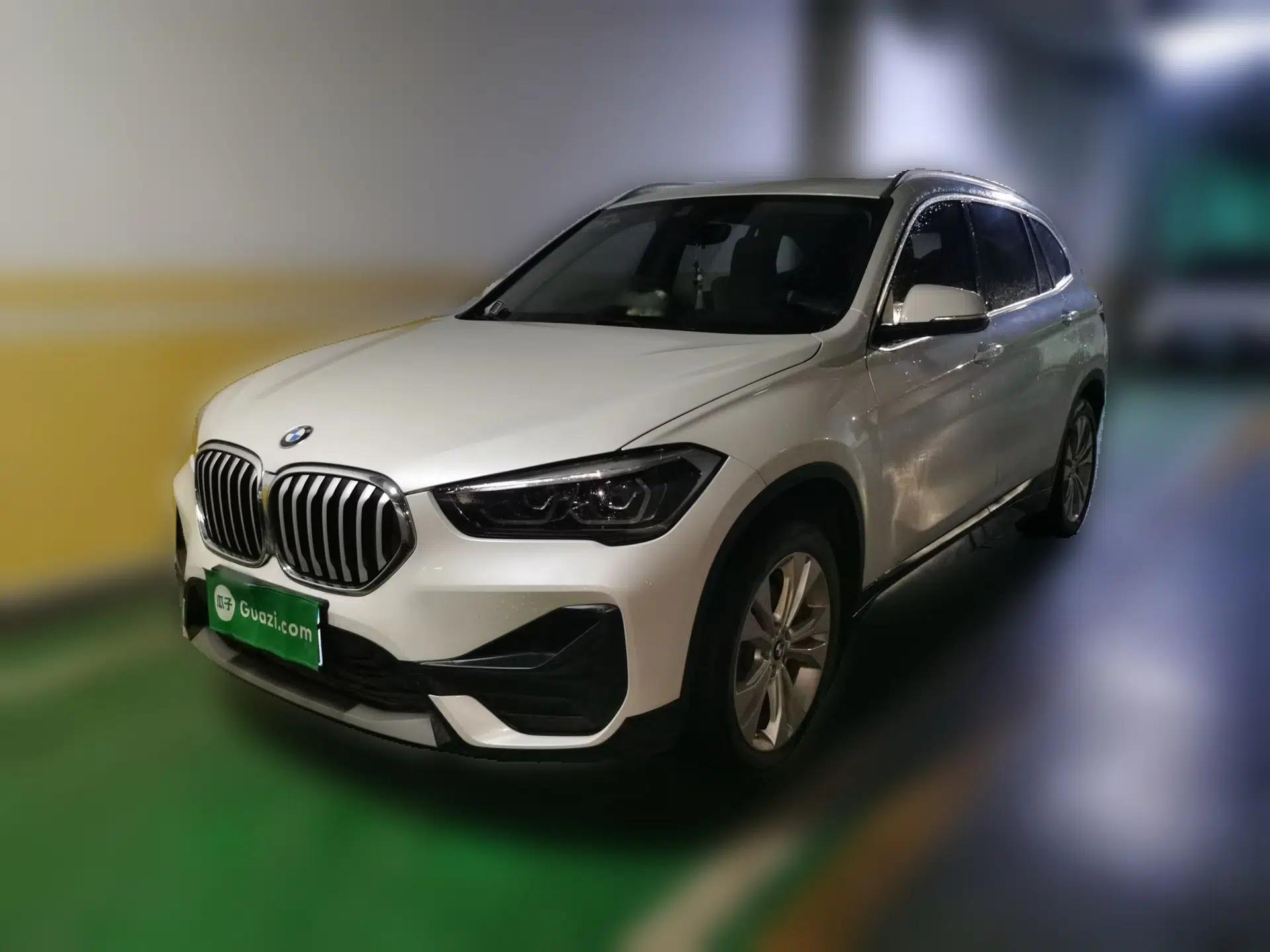 BMW X1 2020 sDrive20Li Fashion Model — миниатюра 1