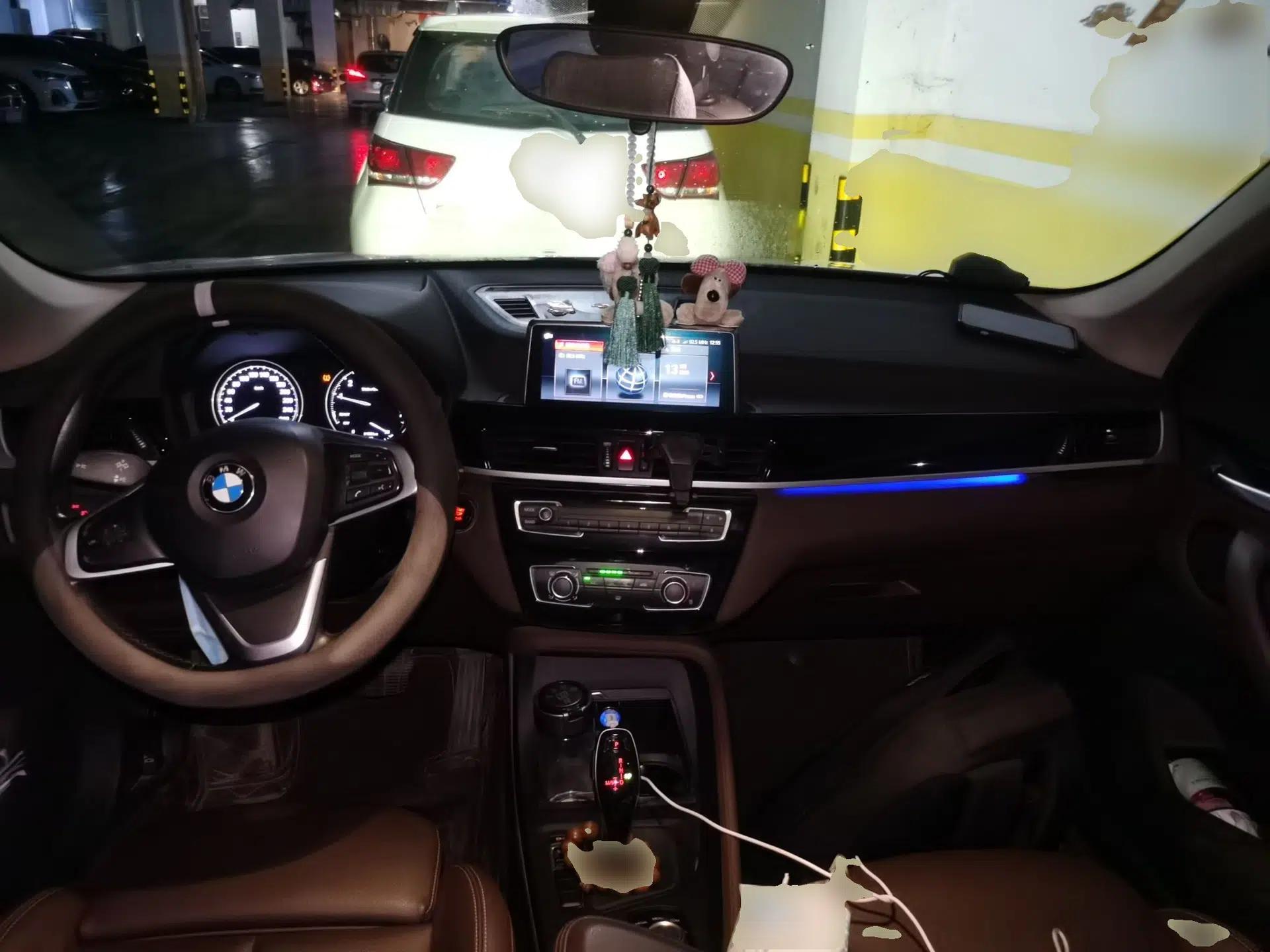 BMW X1 2020 sDrive20Li Fashion Model — миниатюра 9