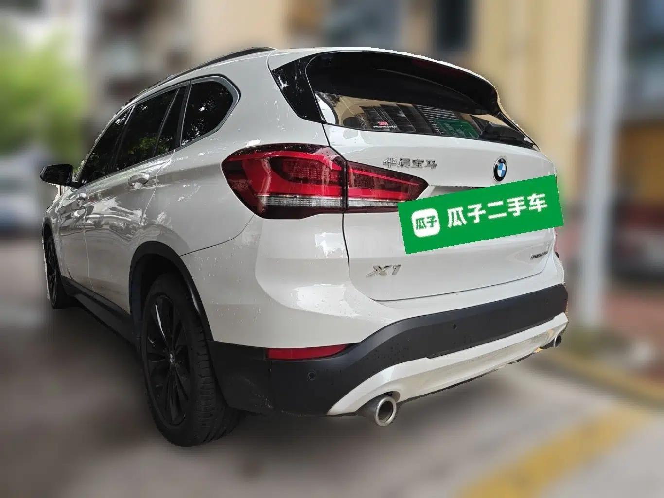 BMW X1 2021 sDrive20Li Fashion Model — миниатюра 4