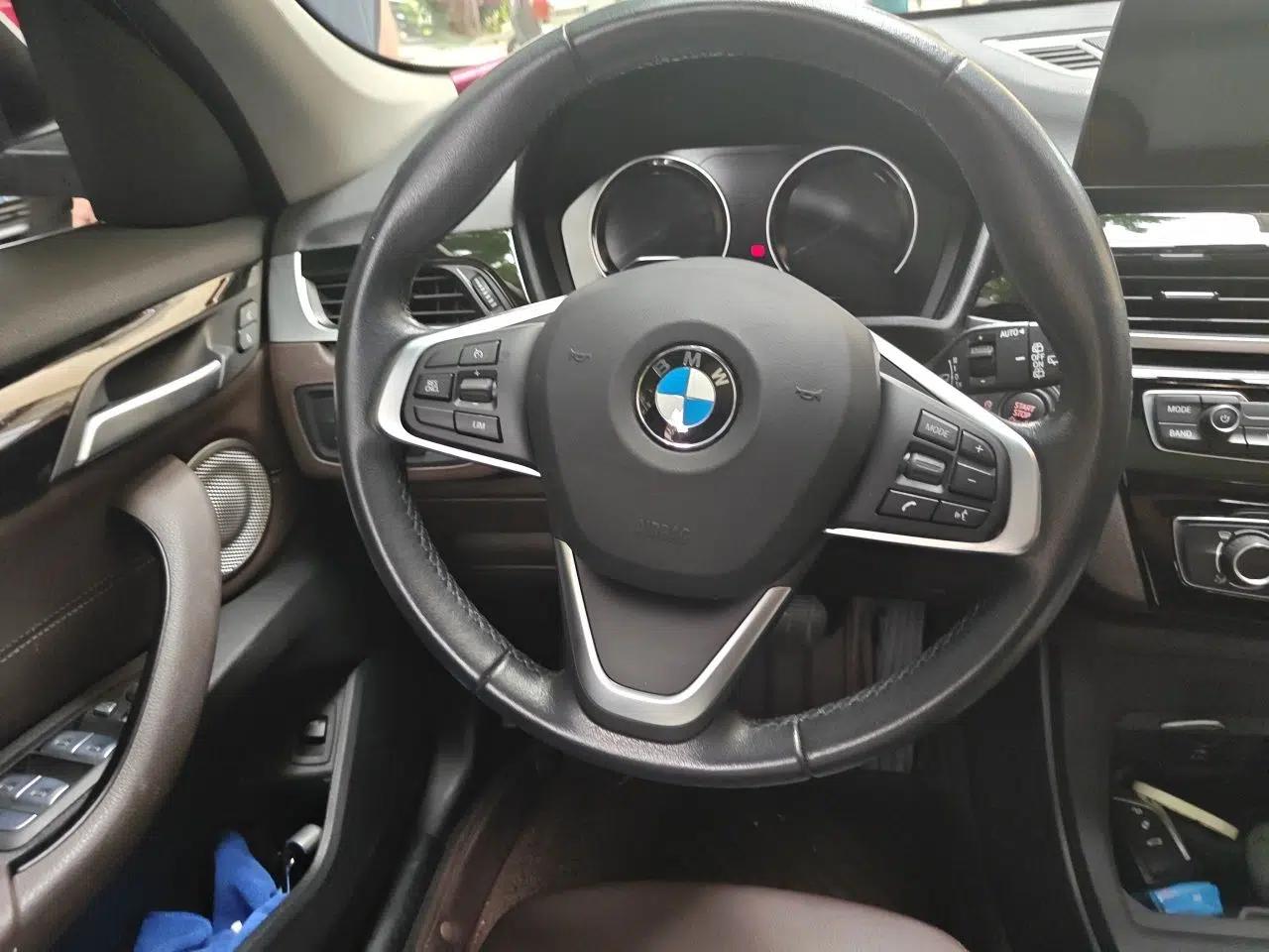 BMW X1 2021 sDrive20Li Fashion Model — миниатюра 10