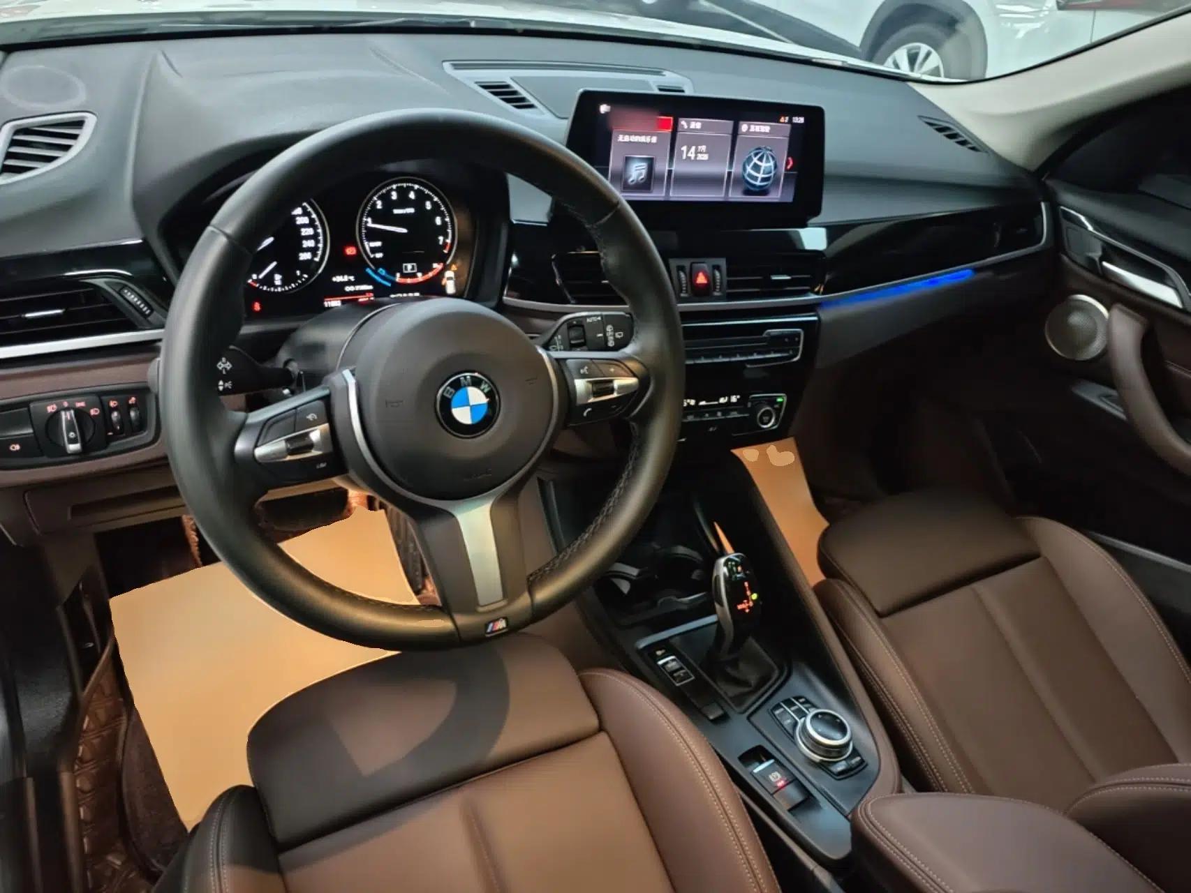 BMW X1 2021 sDrive25Li Leading Model — миниатюра 12