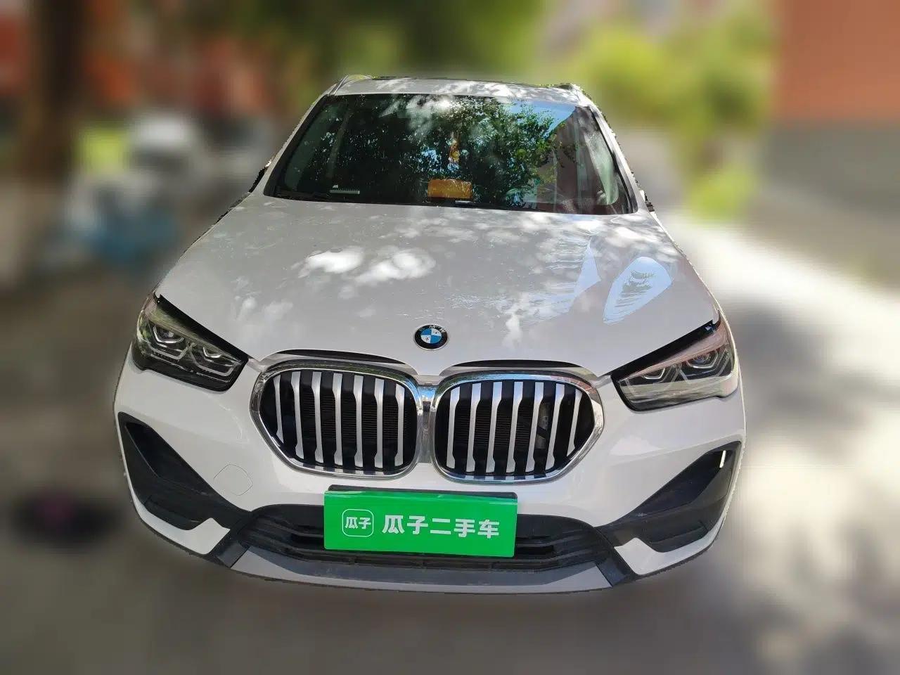 BMW X1 2021 Restyled sDrive25Li Leading Edition — миниатюра 2