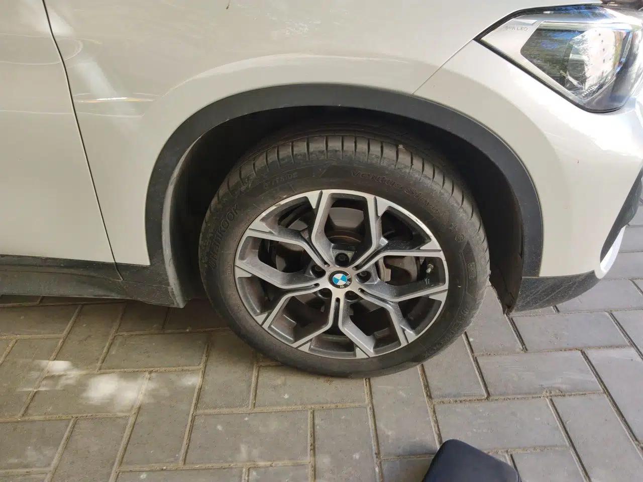 BMW X1 2021 Restyled sDrive25Li Leading Edition — миниатюра 8