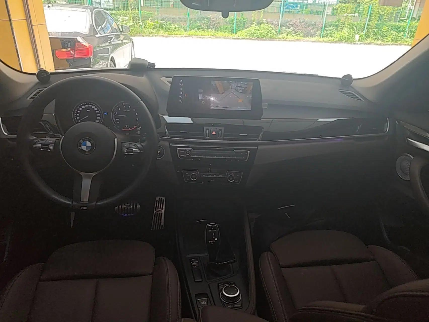 BMW X1 2021 sDrive25Li Leading Model — миниатюра 12