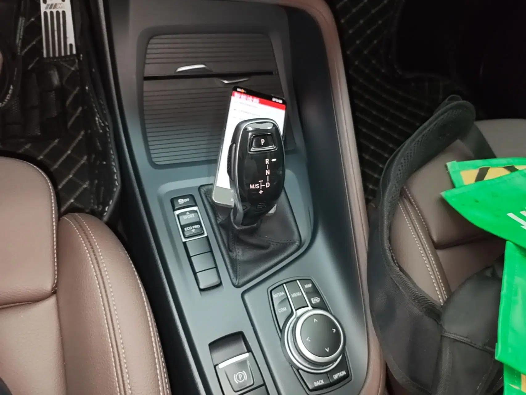 BMW X1 2021 sDrive25Li Leading Model — миниатюра 16