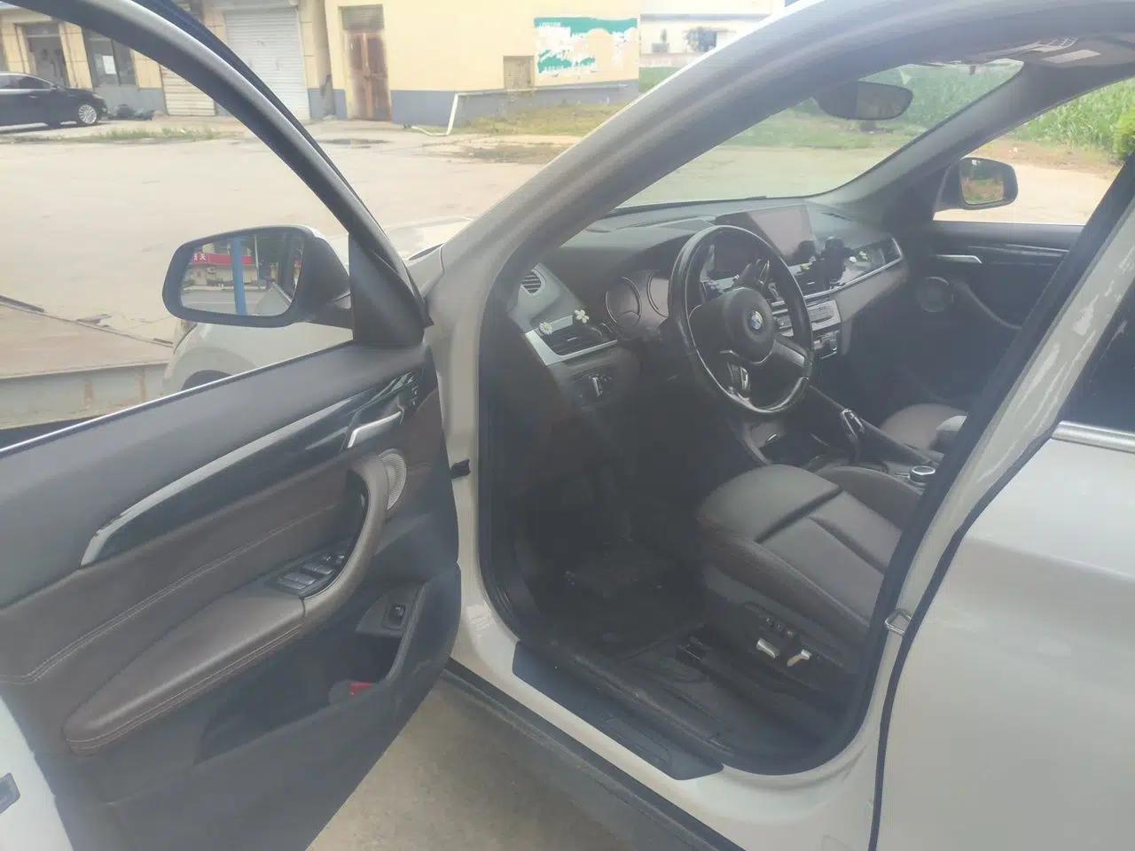 BMW X1 2022 sDrive25Li Leading Model — миниатюра 16