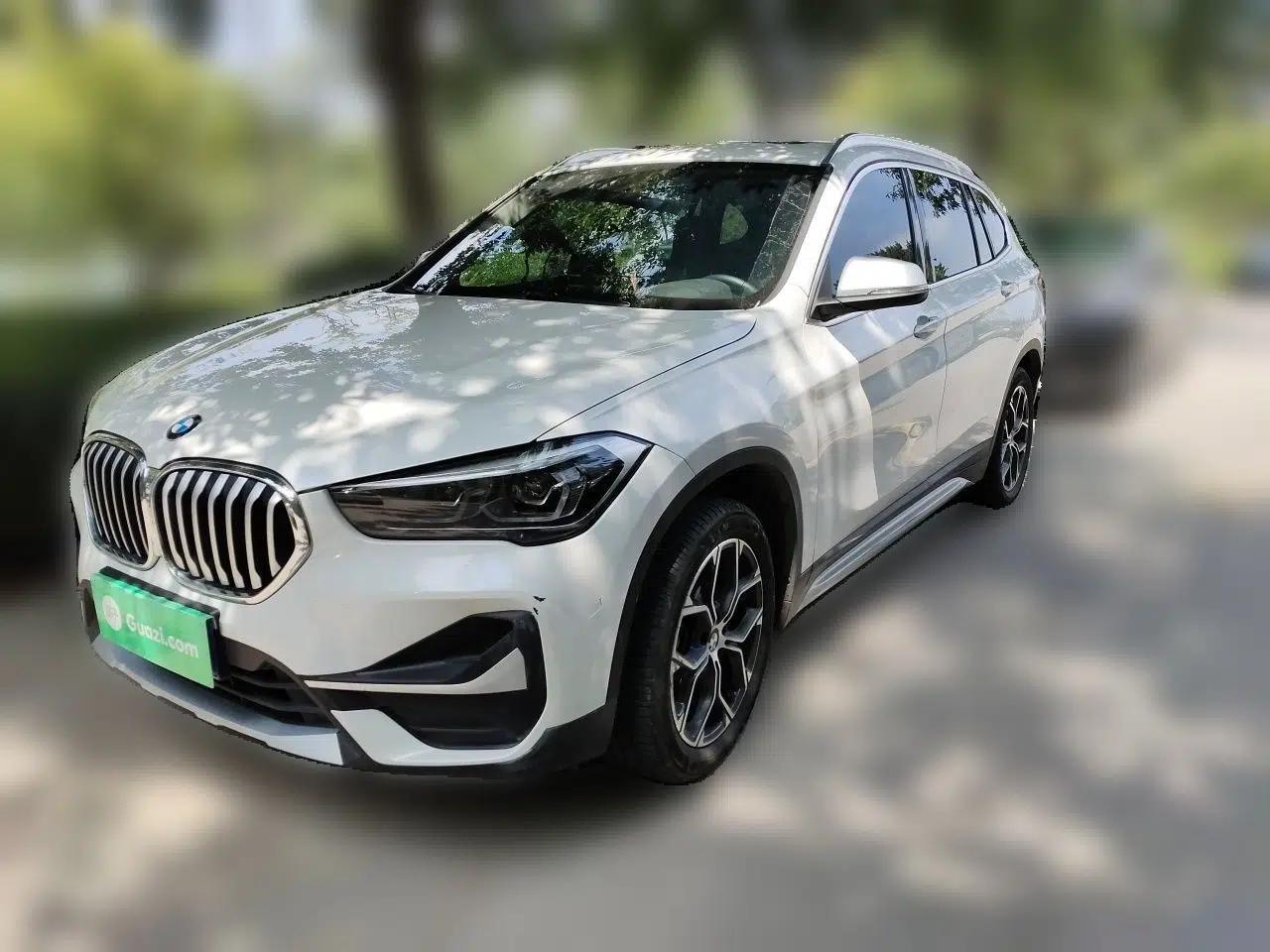 BMW X1 2022 sDrive20Li Fashion Model — миниатюра 1