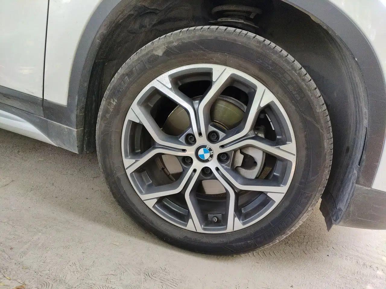 BMW X1 2022 sDrive20Li Fashion Model — миниатюра 8