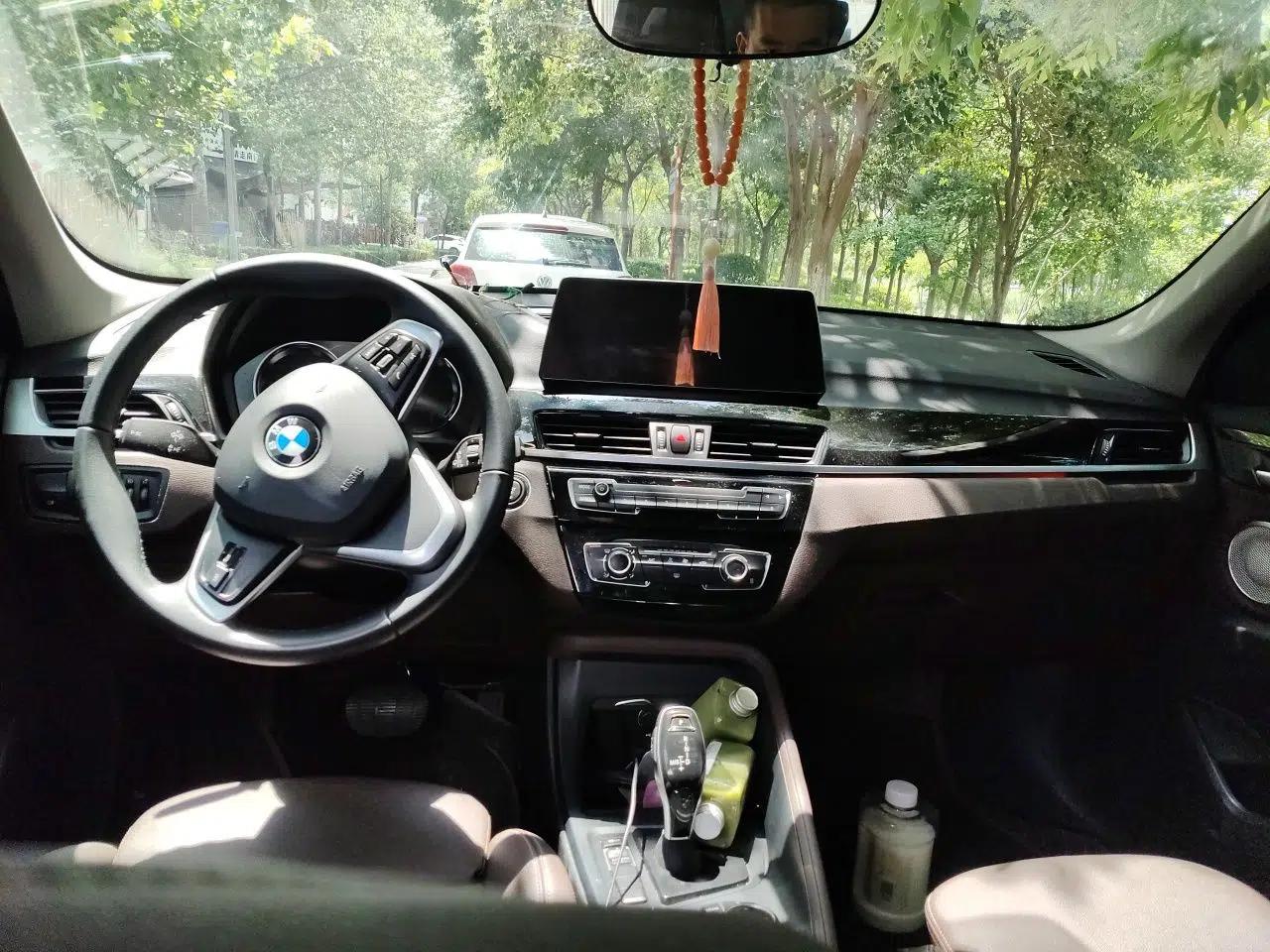 BMW X1 2022 sDrive20Li Fashion Model — миниатюра 9