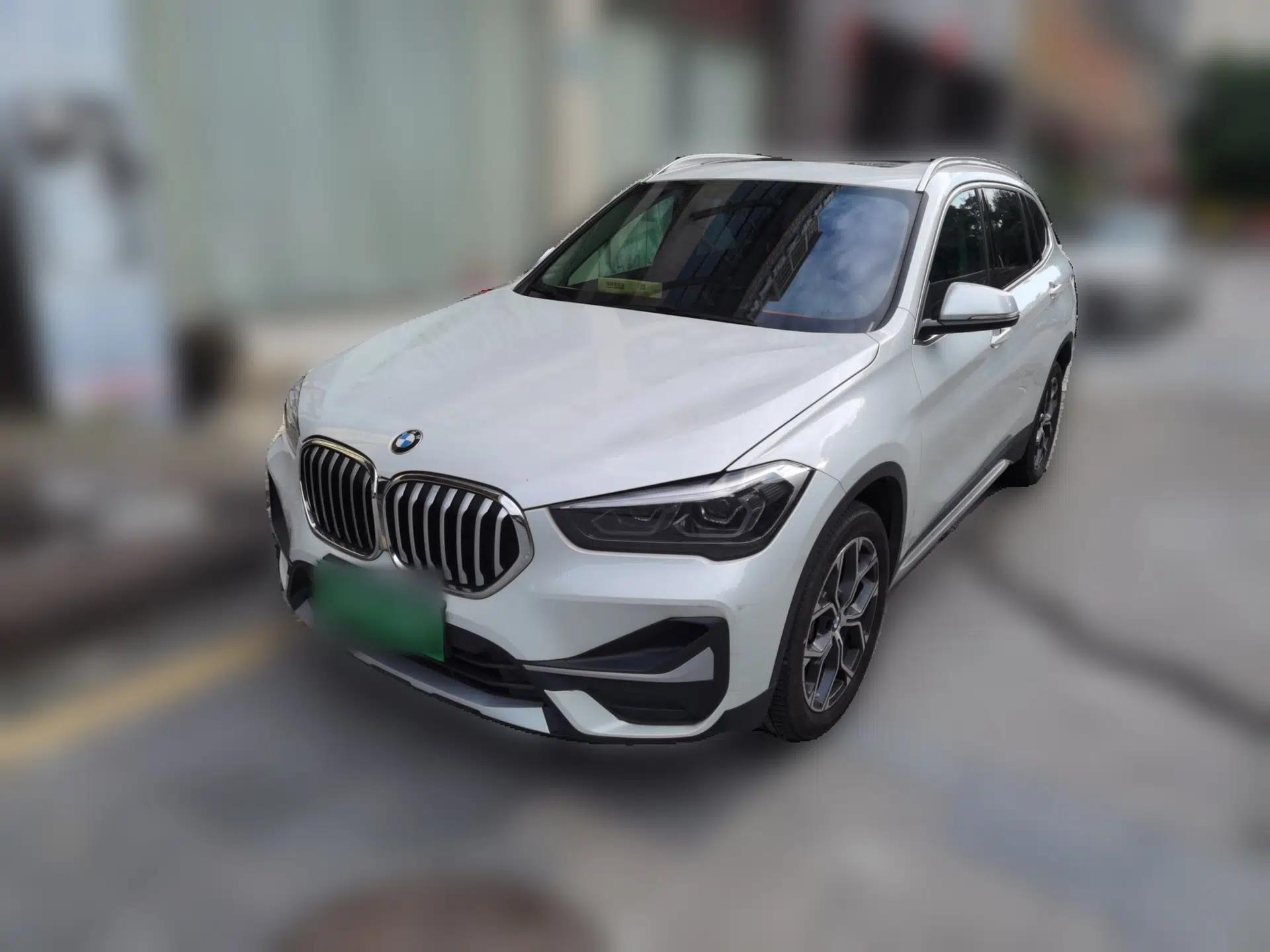 BMW X1 2022 sDrive20Li Fashion Model — миниатюра 1