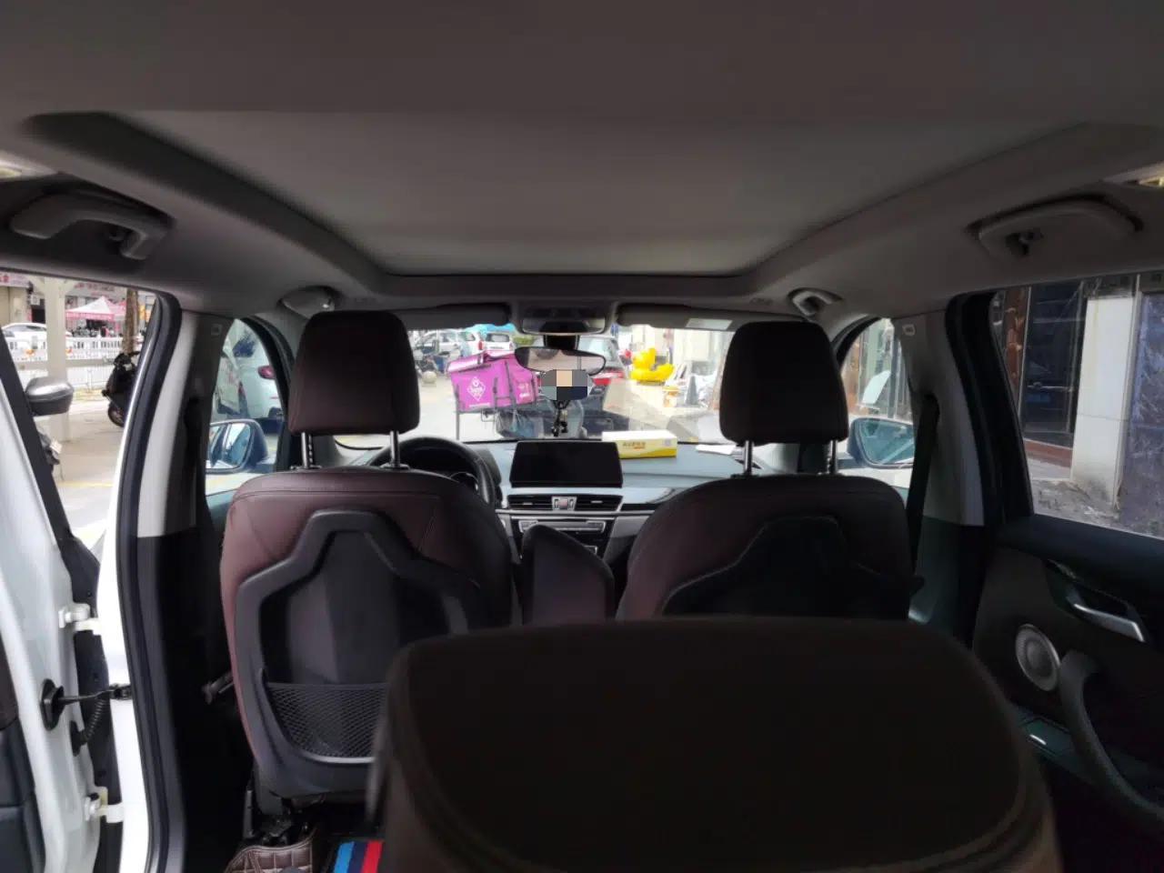 BMW X1 2022 sDrive20Li Fashion Model — миниатюра 18