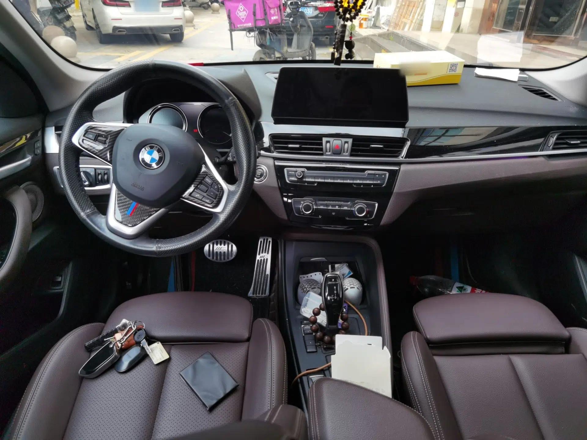 BMW X1 2022 sDrive20Li Fashion Model — миниатюра 9