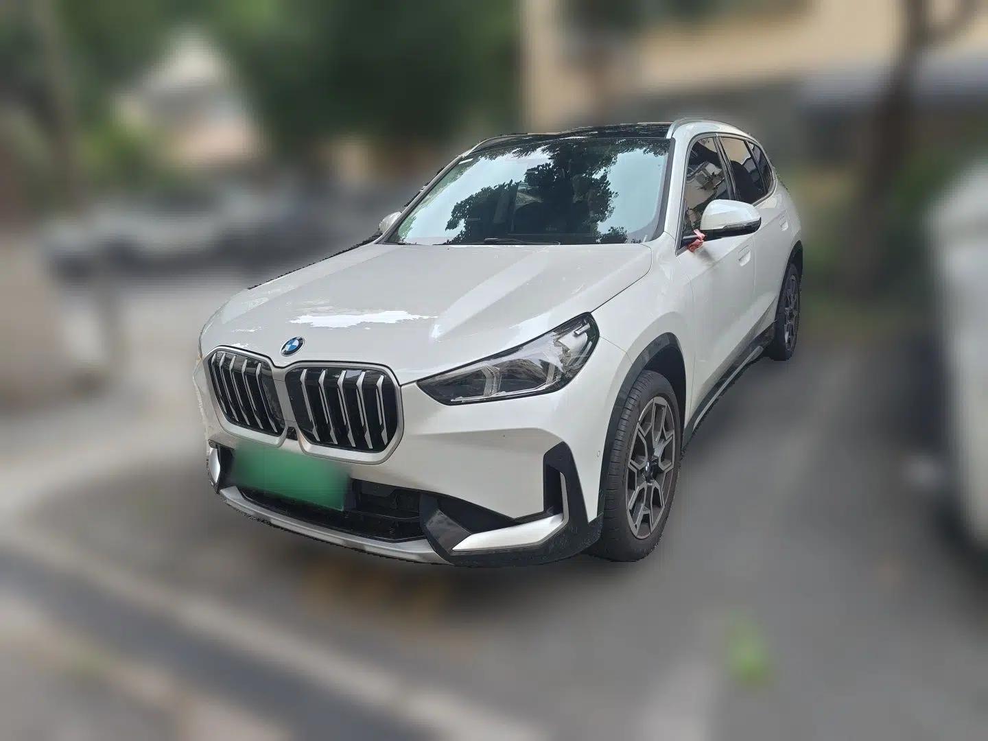 BMW X1 2025 Model sDrive25Li X Design Package — миниатюра 1
