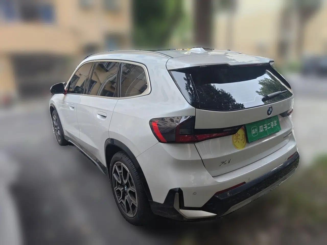 BMW X1 2025 Model sDrive25Li X Design Package — миниатюра 4