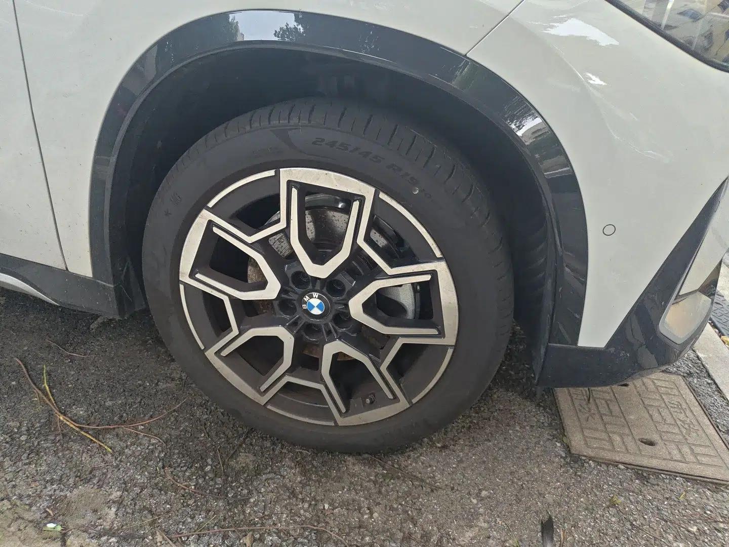 BMW X1 2025 Model sDrive25Li X Design Package — миниатюра 8