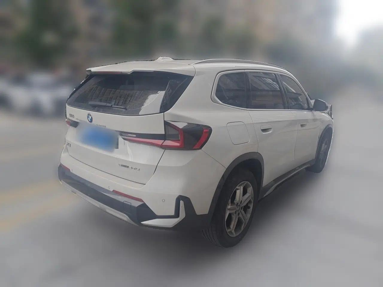 BMW X1 2023 sDrive20Li X Design Package — миниатюра 6