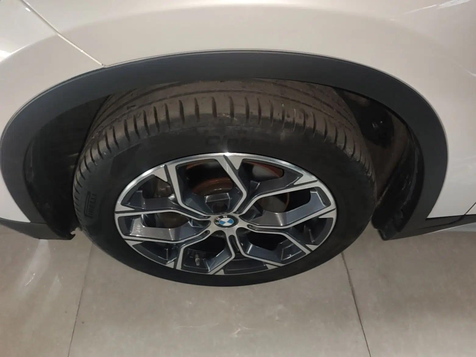 BMW X1 2022 sDrive20Li Luxury Model — миниатюра 15