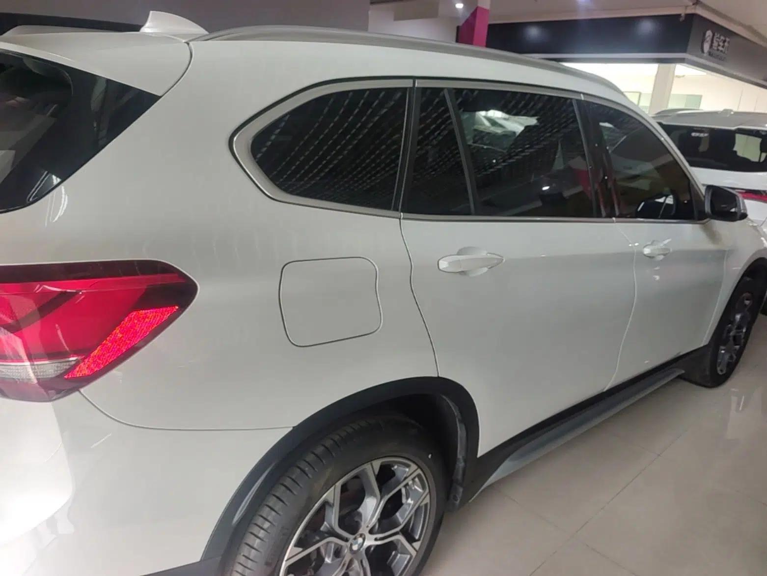 BMW X1 2022 sDrive20Li Luxury Model — миниатюра 6