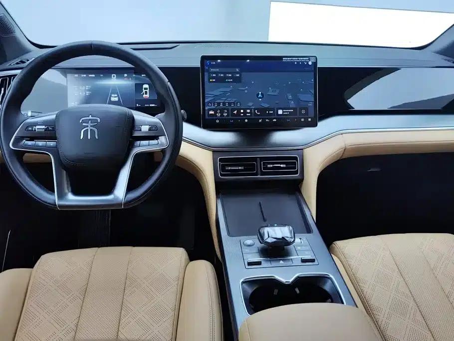 Song L DM-i 2024 Model 112km Leading Edition — миниатюра 12