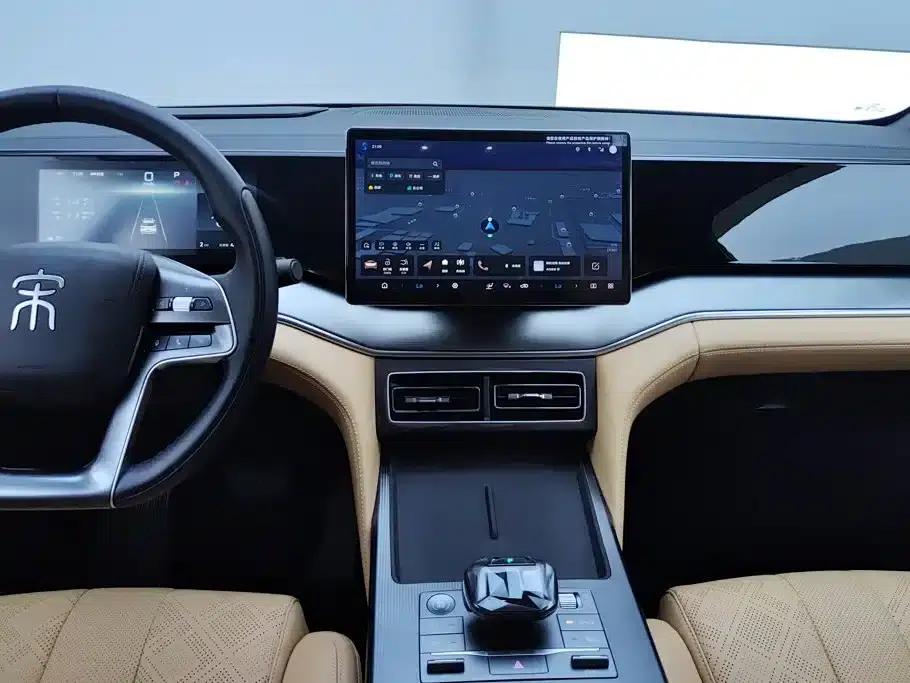 Song L DM-i 2024 Model 112km Leading Edition — миниатюра 13