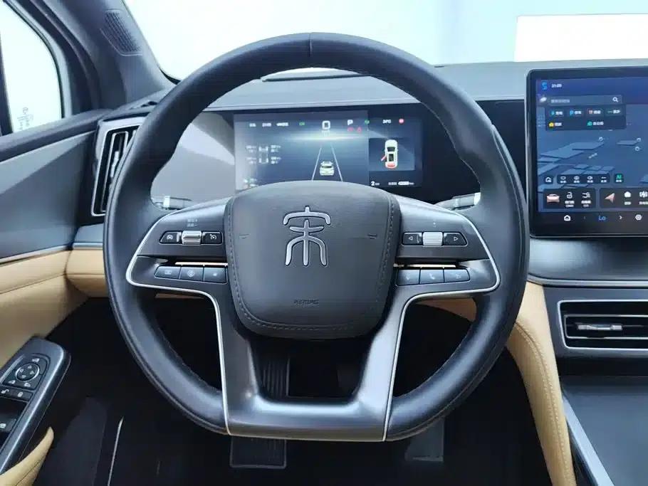 Song L DM-i 2024 Model 112km Leading Edition — миниатюра 15