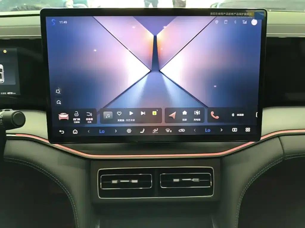 Song L DM-i 2025 Smart Driving Edition 112km/h Superior Model — миниатюра 13