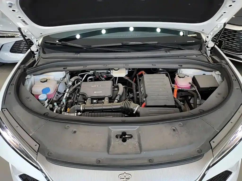 Song L DM-i 2025 Smart Driving Edition 112km/h Superior Model — миниатюра 20