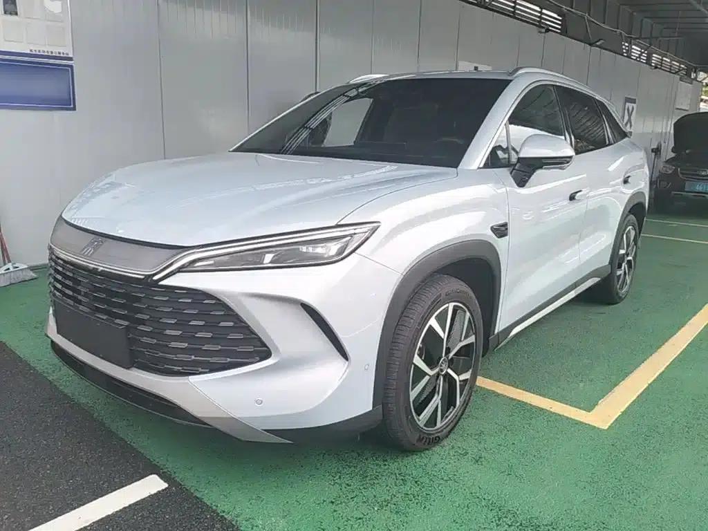 Song L DM-i 2025 Smart Driving Edition 160km/h Superior Model — миниатюра 2