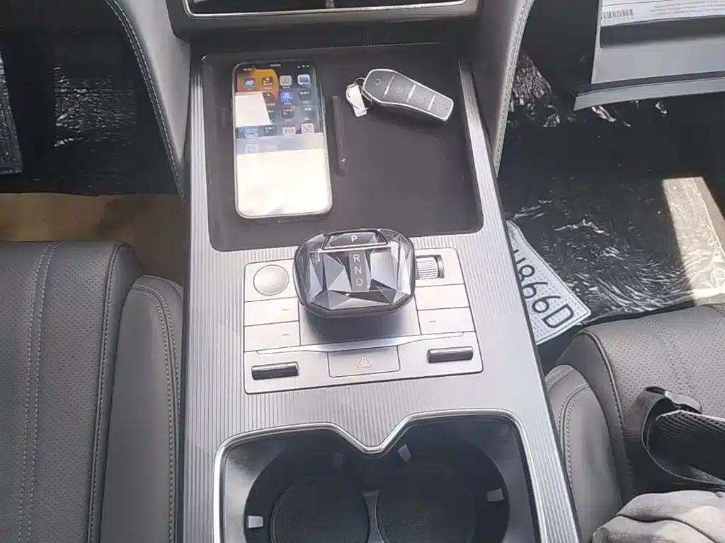 Song L DM-i 2025 Smart Driving Edition 160km/h Superior Model — миниатюра 14