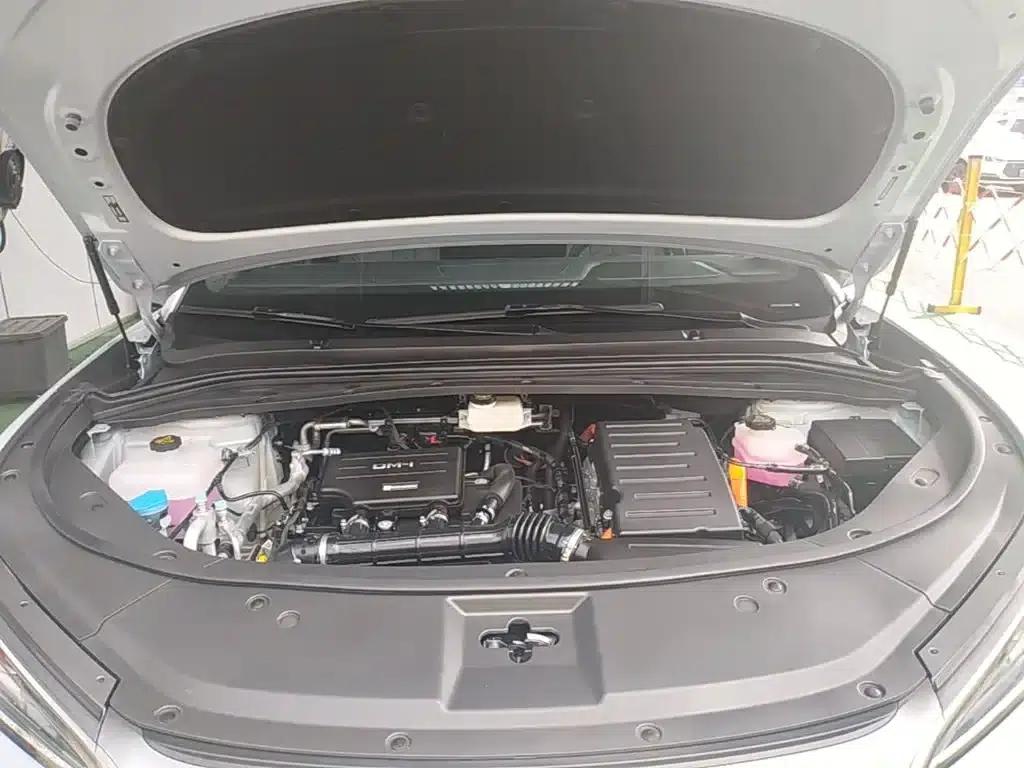 Song L DM-i 2025 Smart Driving Edition 160km/h Superior Model — миниатюра 20