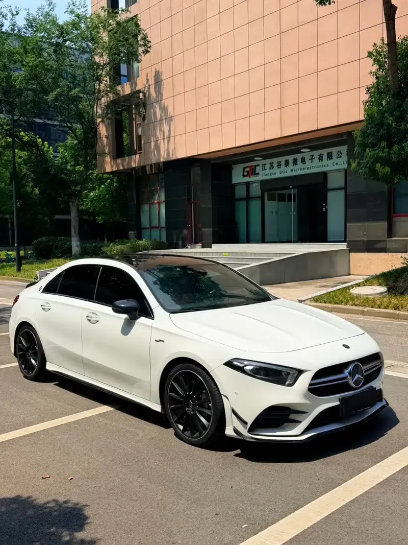 2019 Mercedes-Benz A-Class AMG A 35 L 4MATIC — миниатюра 3