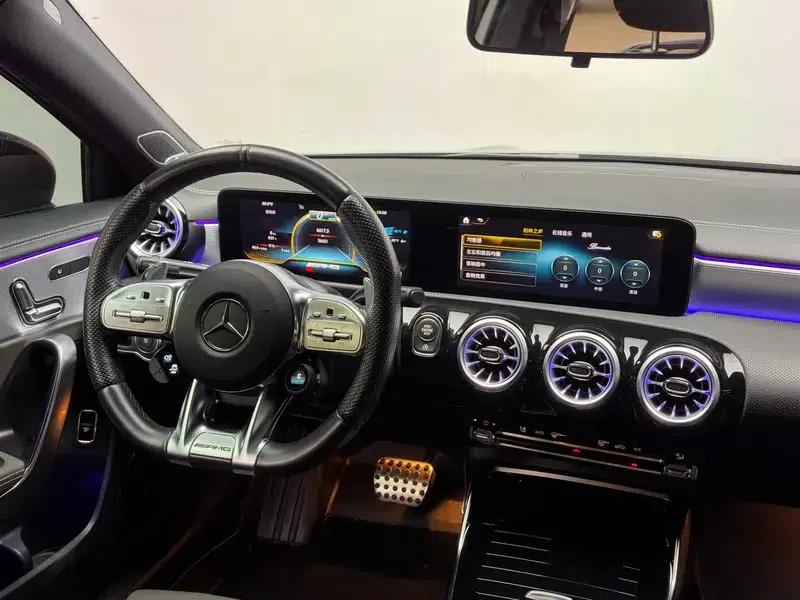 2022 Mercedes-Benz A-Class AMG A 35 L 4MATIC — миниатюра 13