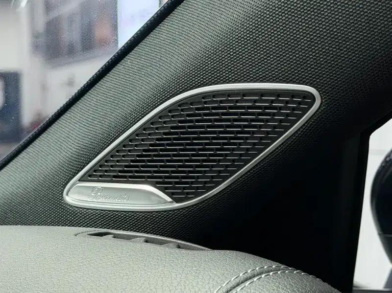 2026 Mercedes-Benz A-Class AMG (Imported) AMG A 35 4MATIC — миниатюра 11
