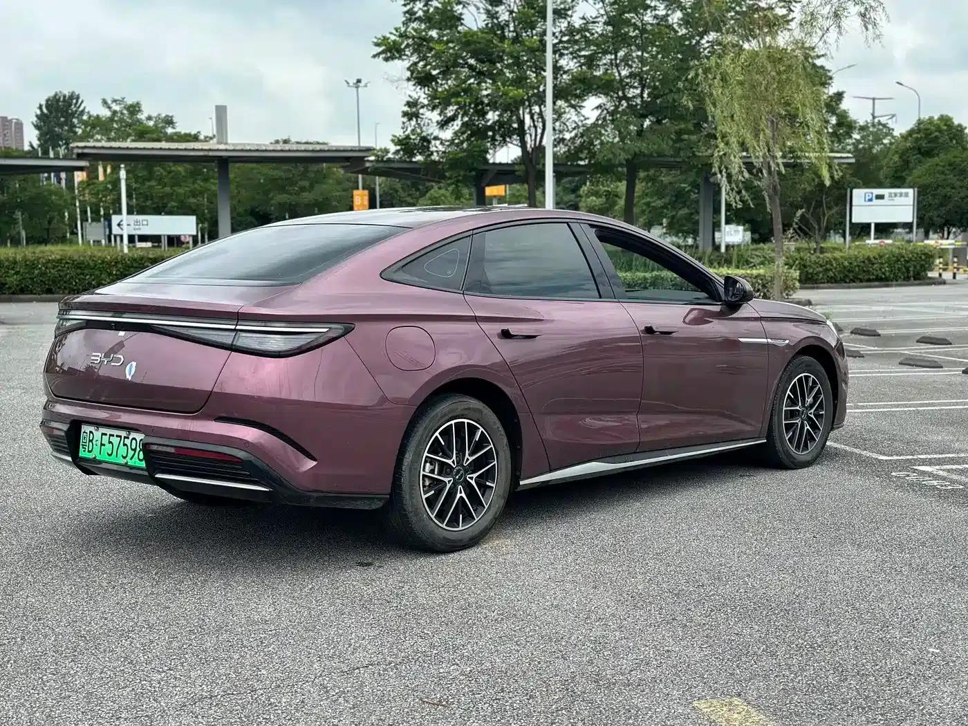Seal 2023 DM-i 1.5L 121km Elite — миниатюра 11