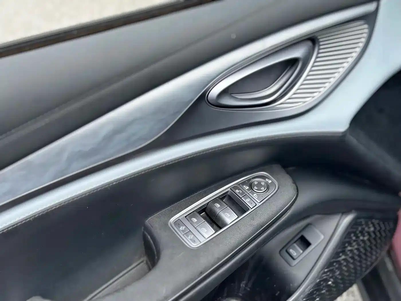 Seal 2023 DM-i 1.5L 121km Elite — миниатюра 8