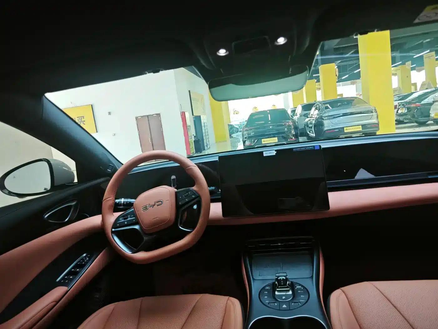 Seal 2025 650 Smart Navigation Edition — миниатюра 3