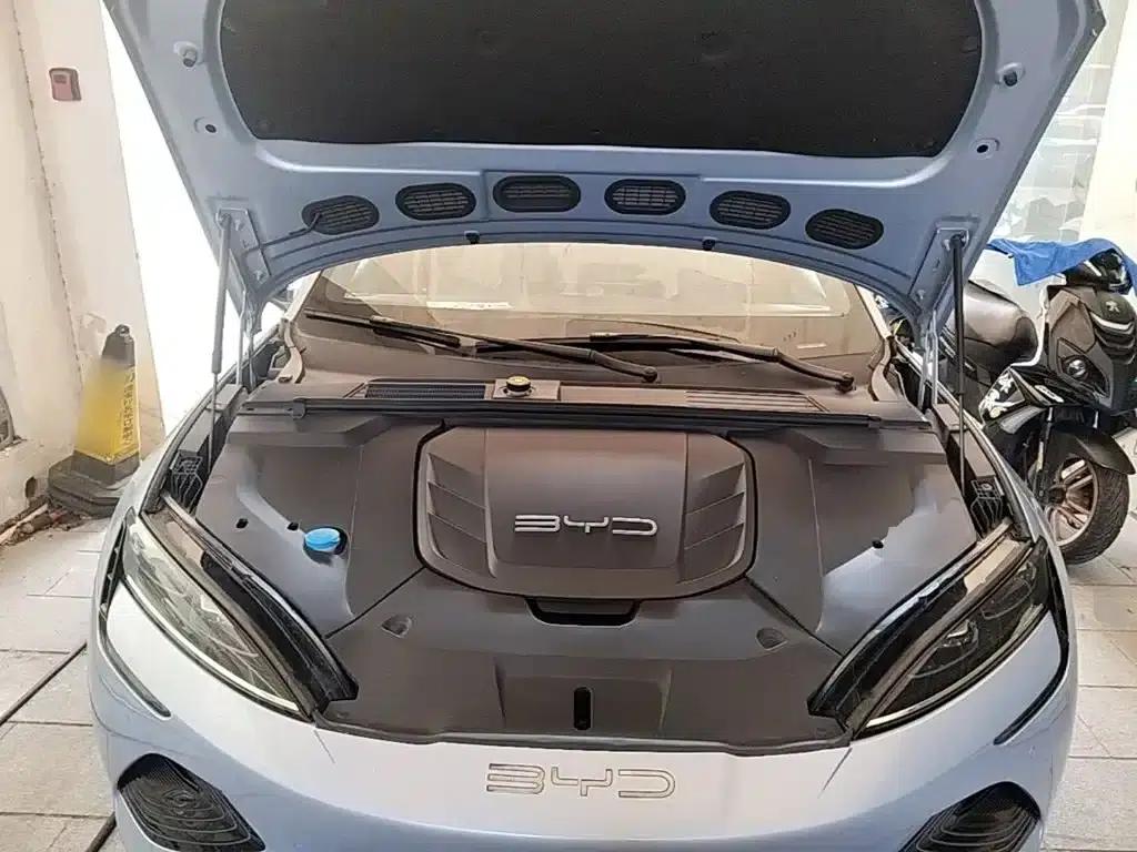 Seal 2022 550km Standard Range Rear-Wheel Drive Premium Edition — миниатюра 20