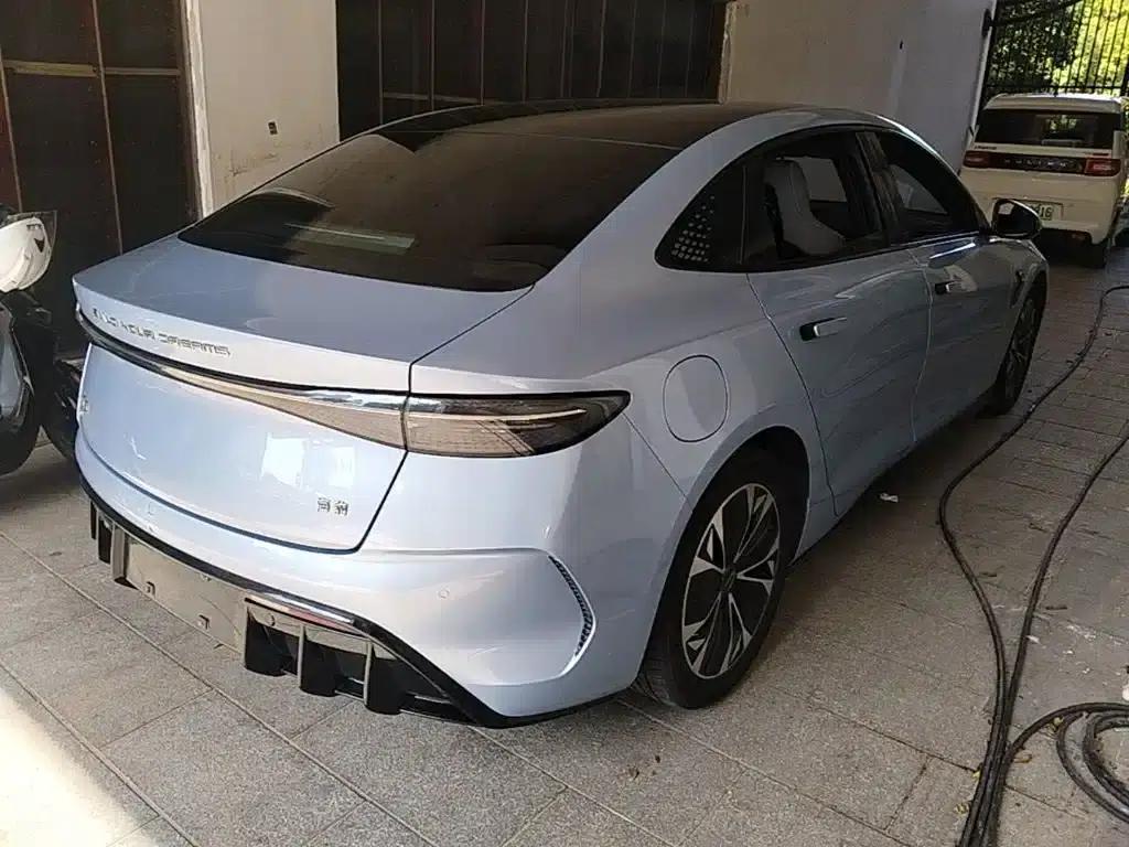 Seal 2022 550km Standard Range Rear-Wheel Drive Premium Edition — миниатюра 7