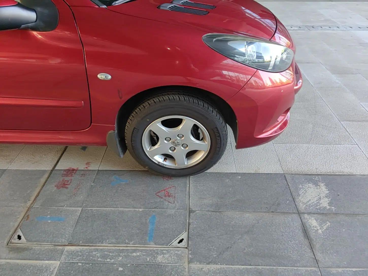 Peugeot 207 2011 Sedan 1.4L Manual Yule Edition — миниатюра 8