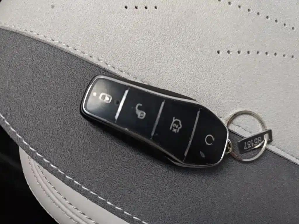 Yuan UP 2024 Model 401KM Vitality Edition — миниатюра 9