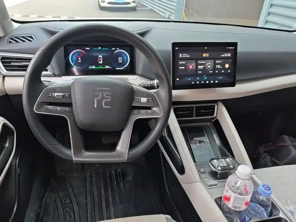 Yuan UP 2024 Model 401KM Vitality Edition — миниатюра 10