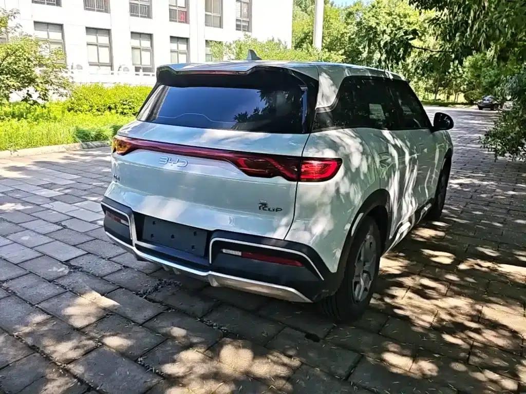 Yuan UP 2025 301KM Navigator — миниатюра 7