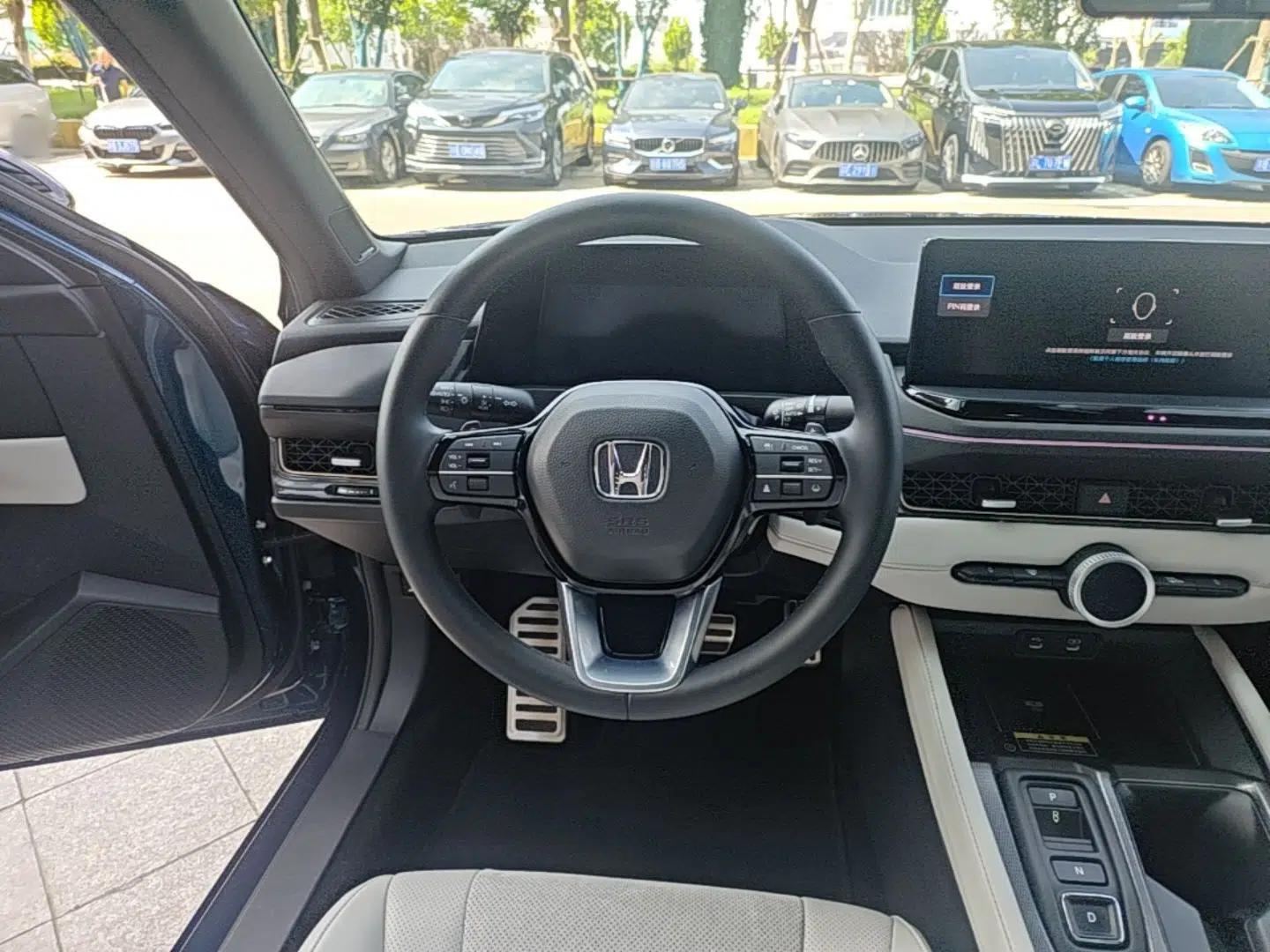 Honda Inspire New Energy 2023 ePHEV Smart Edition — миниатюра 18