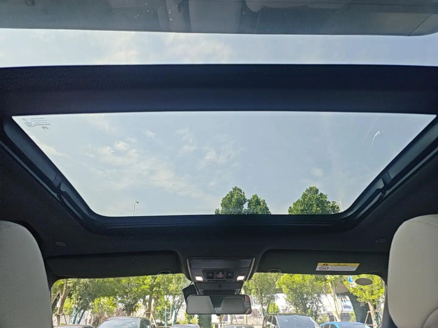 Honda Inspire New Energy 2023 ePHEV Smart Edition — миниатюра 26