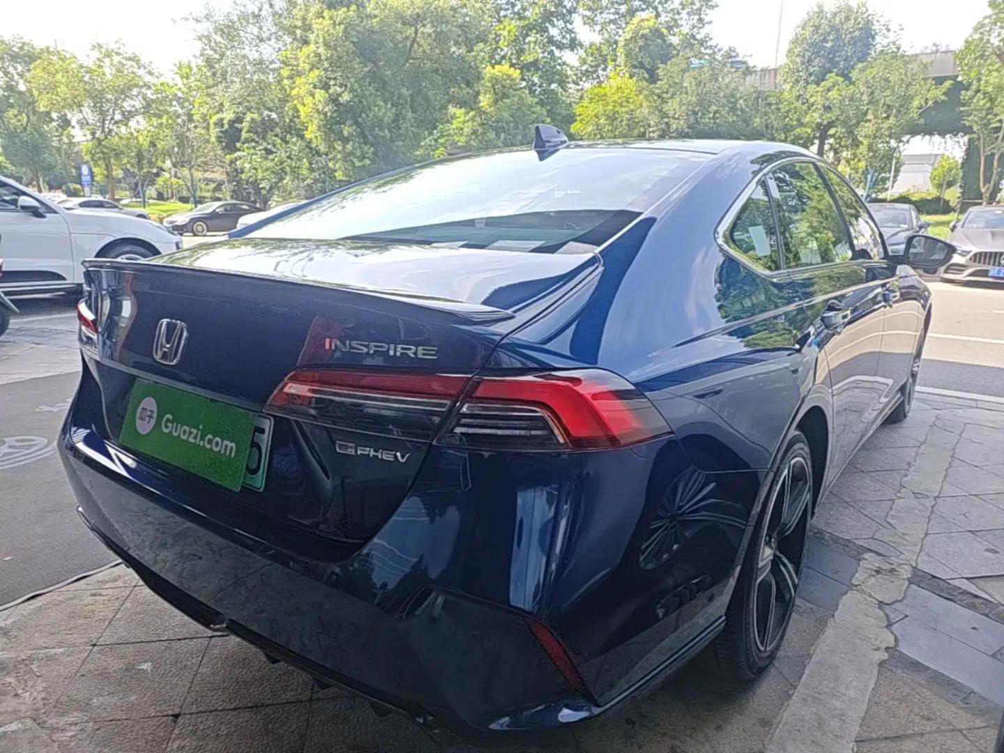 Honda Inspire New Energy 2023 ePHEV Smart Edition — миниатюра 6