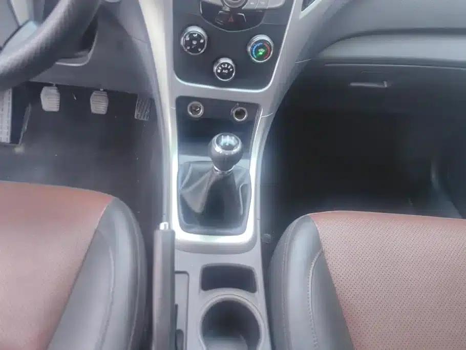 BYD F3 2018 1.5L Manual Elite — миниатюра 16
