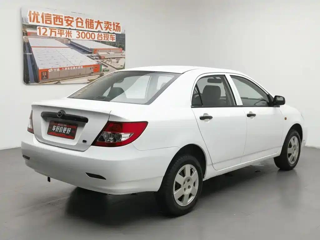 BYD F3 2012 Energy-Saving Edition 1.5L Manual Comfort Model — миниатюра 2