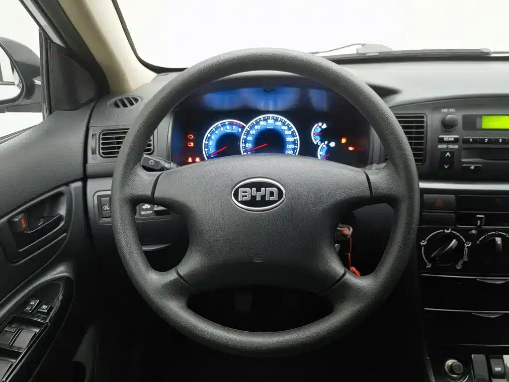 BYD F3 2012 Energy-Saving Edition 1.5L Manual Comfort Model — миниатюра 11
