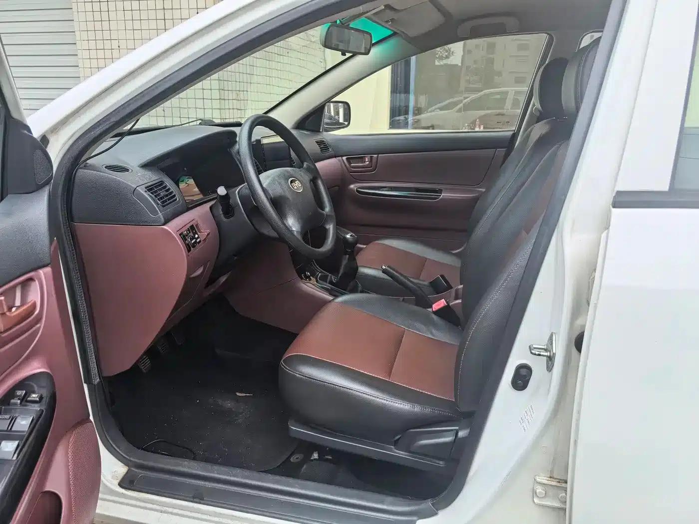 BYD F3 2018 1.5L Manual Classic Edition — миниатюра 4